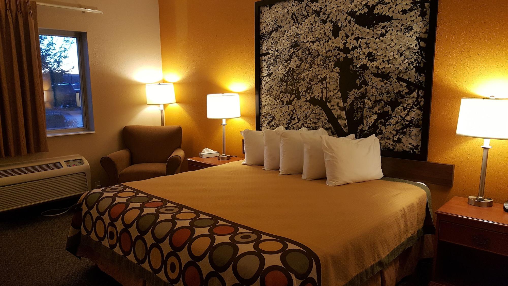 Super 8 By Wyndham Central City Luaran gambar
