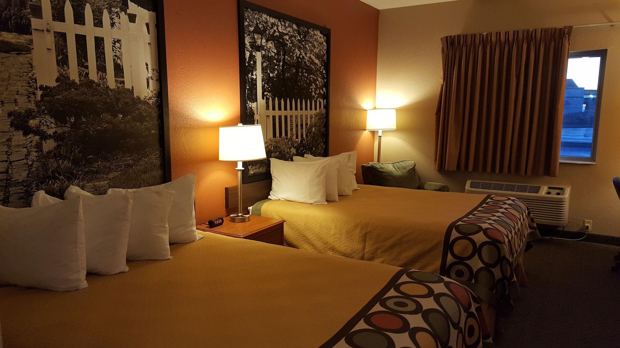 Super 8 By Wyndham Central City Luaran gambar
