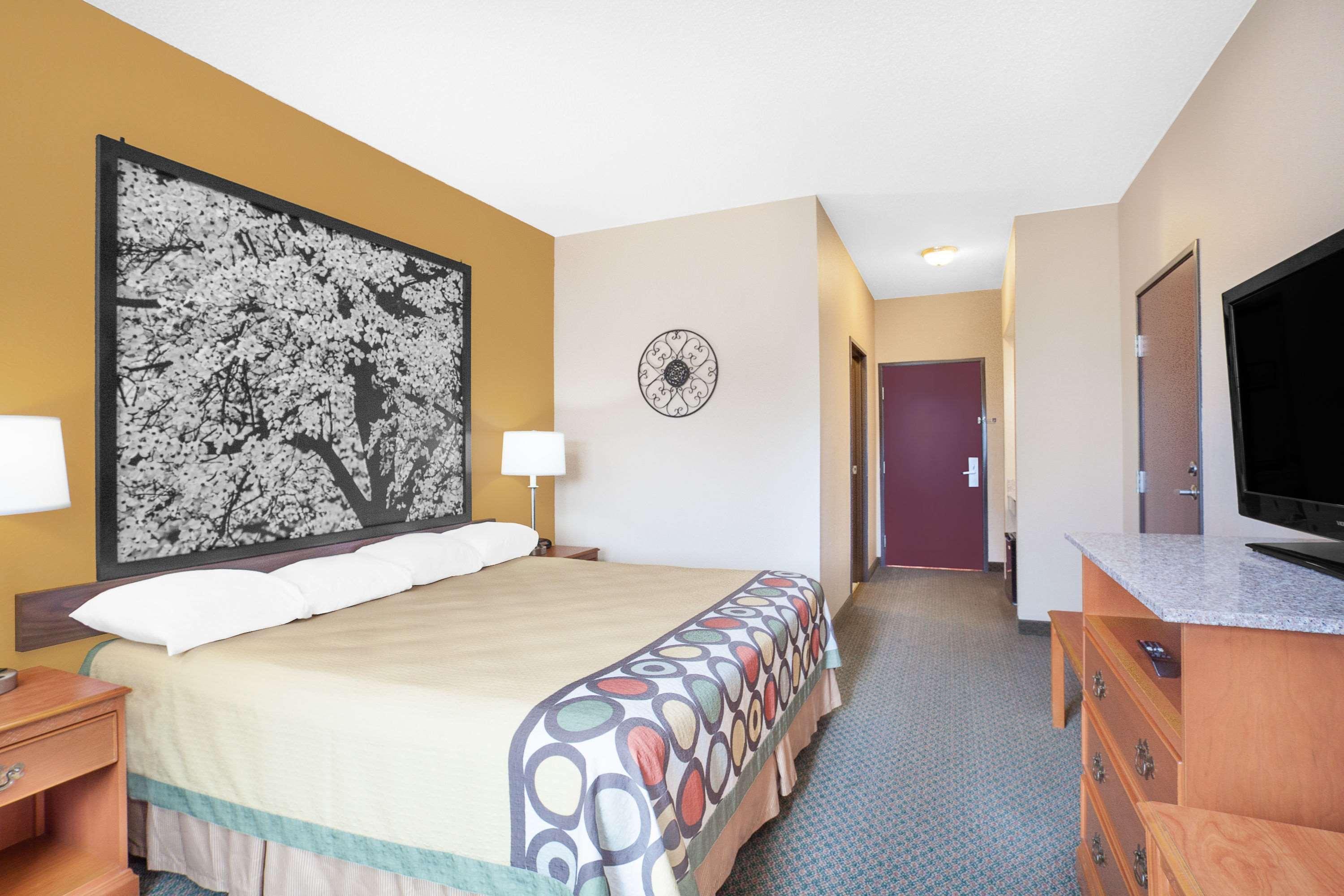 Super 8 By Wyndham Central City Luaran gambar